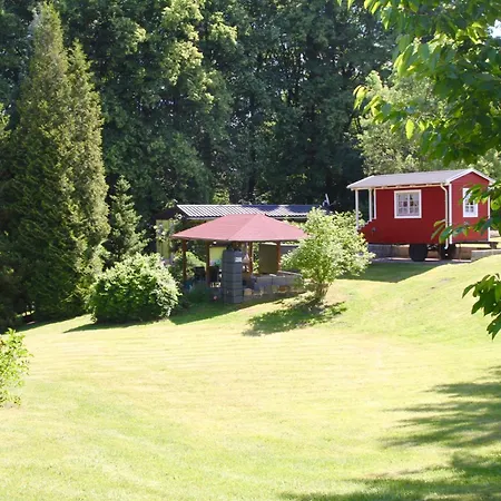 Annis- Romantikhaeuschen Nyaraló *